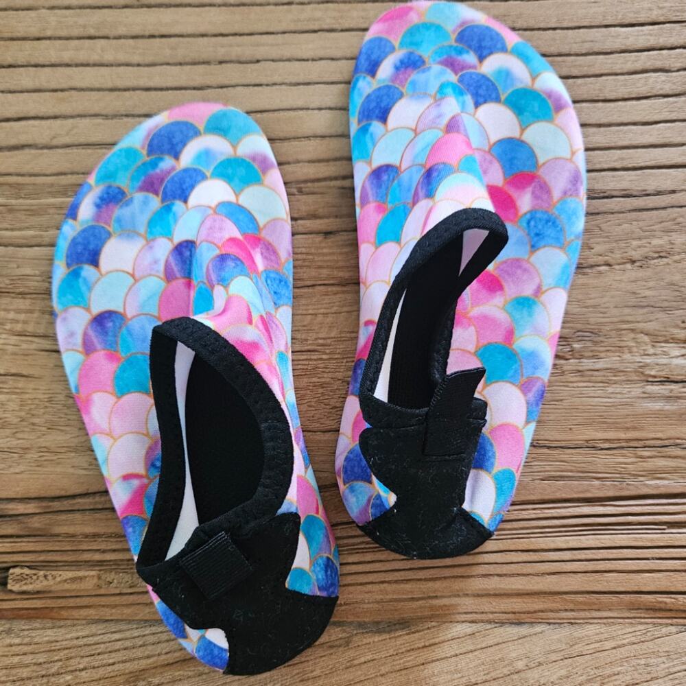 Kids Mermaid Print Water Shoes sz 10/11